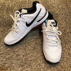 Nike Vapor Advantage